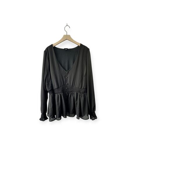 Torrid Black Smocked Waist Long Sleeve Blouse Size 2 18/20 2X - Picture 1 of 7